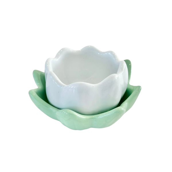 Small White Tulip Candle Holder