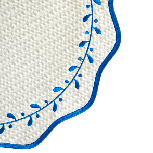Dottie Placemat: Off-White and Mid Blue